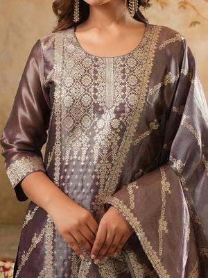Women Kurta with Trousers & With Dupatta 2