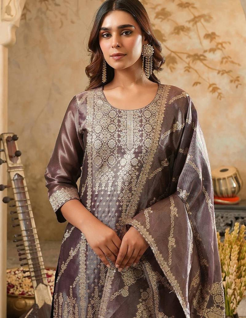 Women Kurta with Trousers & With Dupatta