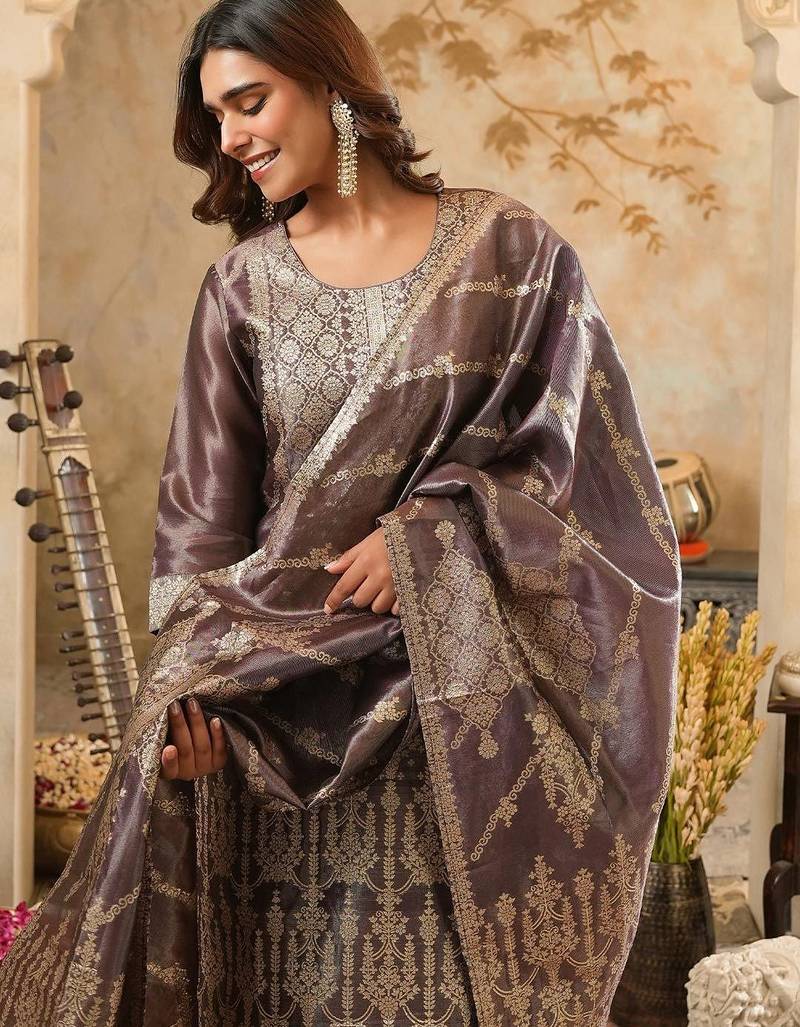 Women Kurta with Trousers & With Dupatta