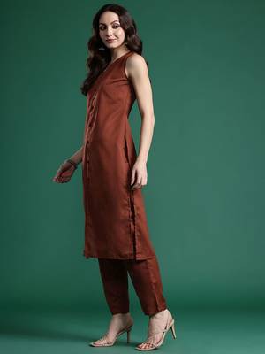 Solid Kurta with Trousers & Dupatta 5