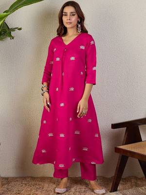 Women Ethnic Motifs Embroidered V-Neck Thread Work A-Line Kurta with Trousers 1