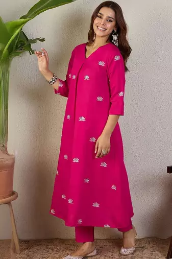 Women Ethnic Motifs Embroidered V-Neck Thread Work A-Line Kurta with Trousers