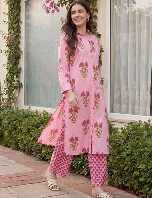 Women Floral Printed Cotton Kurta with Palazzos 1