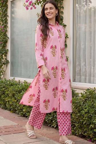 Women Floral Printed Cotton Kurta with Palazzos
