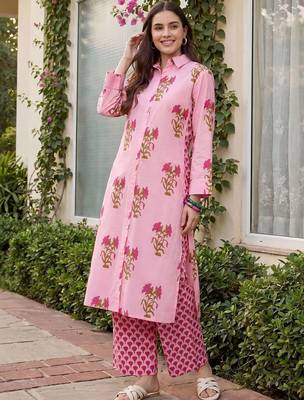 Women Floral Printed Cotton Kurta with Palazzos 6