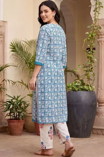 Women Floral Printed Thread Work Cotton Kurta with Trousers