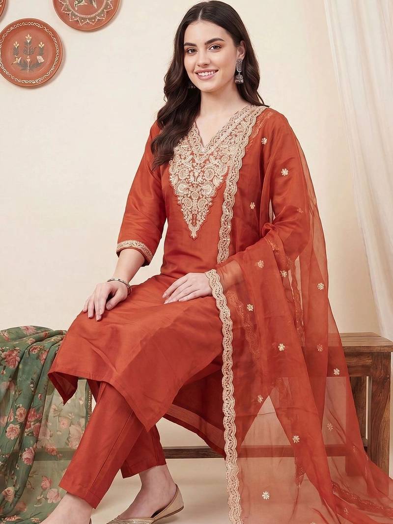 Women Ethnic Motifs Embroidered Kurta with Trousers & With Dupatta