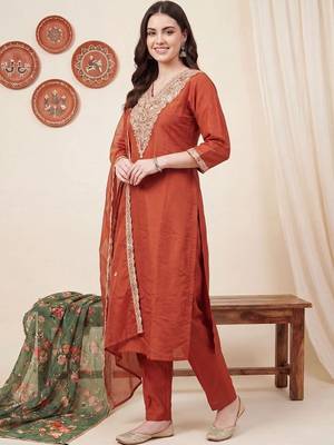 Women Ethnic Motifs Embroidered Kurta with Trousers & With Dupatta 3