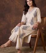 Women Paisley Printed Thread Work Cotton Kurta with Palazzos