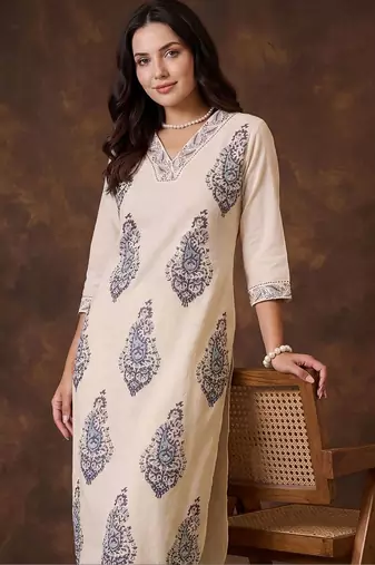 Women Paisley Printed Thread Work Cotton Kurta with Palazzos