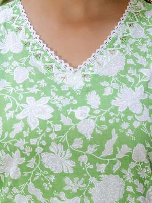 Floral Printed Cotton Kurta With Trousers & Dupatta 3