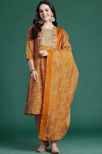 Women Ethnic Motifs Printed Cotton Kurta with Trousers & With Dupatta