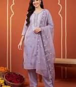 Women Ethnic Motifs Embroidered Thread Work Kurta with Trousers & With Dupatta