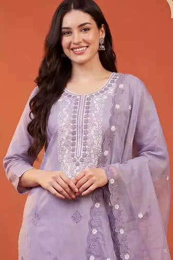 Women Ethnic Motifs Embroidered Thread Work Kurta with Trousers & With Dupatta