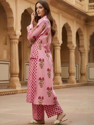 Floral Printed Shirt Collar Cotton Straight Kurta With Trousers 5