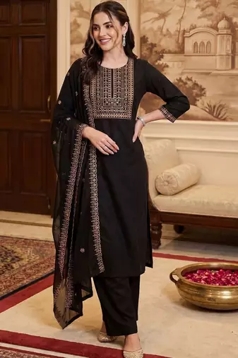 Women Ethnic Motifs Embroidered Thread Work Kurta with Trousers & With Dupatta