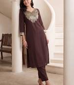 Women Embroidered Sequinned Kurta with Trousers