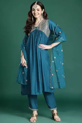 Ethnic Motifs Embroidered Kurta with Trousers & Dupatta