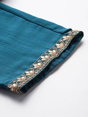 Ethnic Motifs Embroidered Kurta with Trousers & Dupatta 9