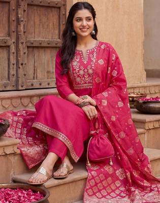 Women Ethnic Motifs Embroidered Kurta with Trousers & With Dupatta 4