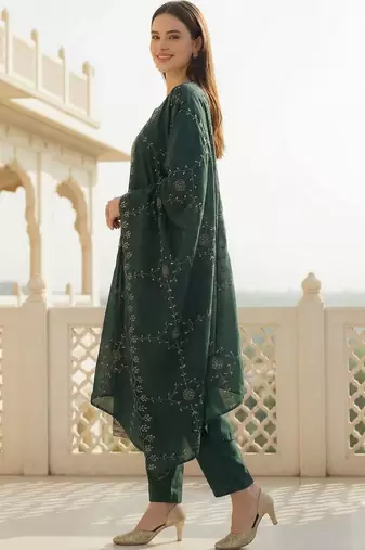 Women Ethnic Motifs Embroidered Thread Work Kurta with Trousers & With Dupatta