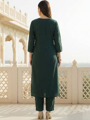 Women Ethnic Motifs Embroidered Thread Work Kurta with Trousers & With Dupatta 3