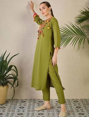 Women Set Green Embroidered Straight Co-Ords 4