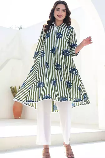 Women Printed Cotton Kurta with Trousers