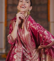Women Solid Woven Design Kurta with Trousers & With Dupatta