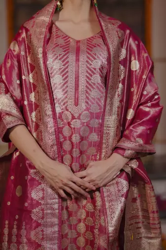 Women Solid Woven Design Kurta with Trousers & With Dupatta