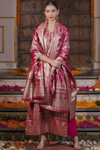 Women Solid Woven Design Kurta with Trousers & With Dupatta