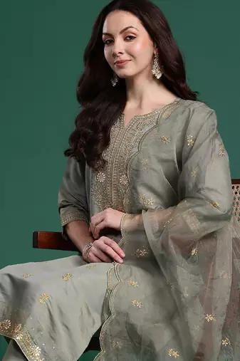Women Ethnic Motifs Embroidered Kurta with Trousers & With Dupatta
