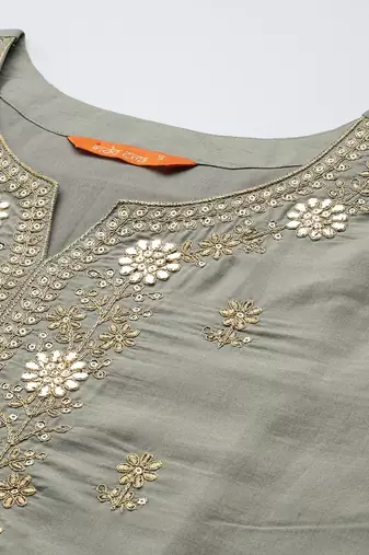 Women Ethnic Motifs Embroidered Kurta with Trousers & With Dupatta