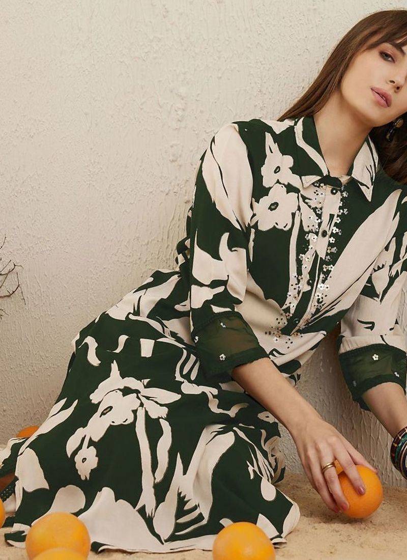 Floral Printed Shirt Collar Straight Kurta With Trousers