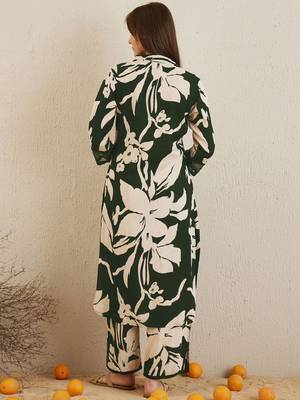 Floral Printed Shirt Collar Straight Kurta With Trousers 4