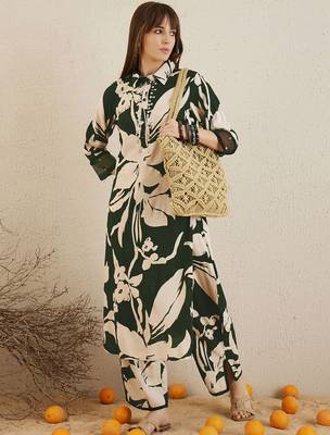 Floral Printed Shirt Collar Straight Kurta With Trousers 5