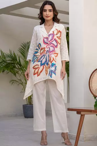 Floral Printed Shirt Collar A-Line Cotton Kurta With Trousers