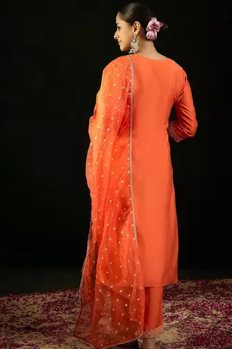 Paisley Yoke Design Liva Straight Republic Day Kurta With Trousers & Dupatta