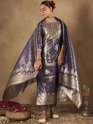 Women Ethnic Motifs Kurta with Trousers & Dupatta 2