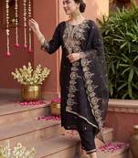 Women Ethnic Motifs Embroidered Thread Work Liva Kurta with Trousers & With Dupatta