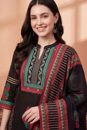 Women Ethnic Motifs Printed Cotton Kurta with Trousers & With Dupatta
