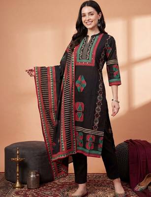 Women Ethnic Motifs Printed Cotton Kurta with Trousers & With Dupatta 6