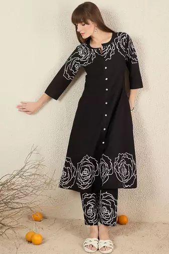 Women Floral Print Cotton Kurta Sets