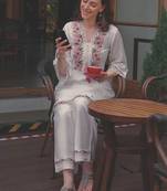 Women Floral Embroidered Thread Work Kurta with Trousers
