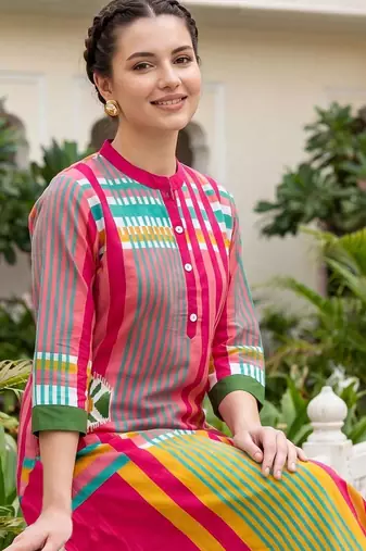 Women Striped Cotton Kurta with Trousers