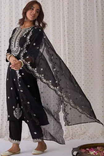 Women Ethnic Motifs Embroidered Kurta with Trousers & With Dupatta