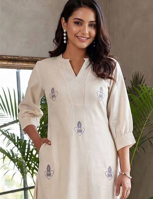 Women Ethnic Motifs Embroidered Thread Work Cotton Kurta With Palazzos 2