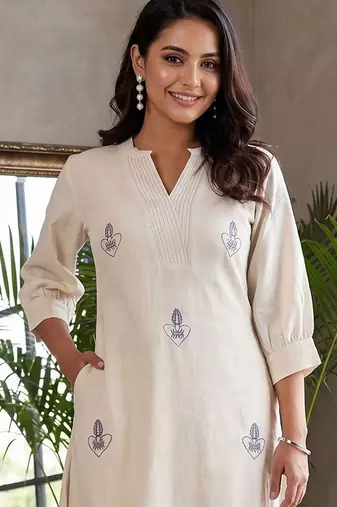 Women Ethnic Motifs Embroidered Thread Work Cotton Kurta With Palazzos