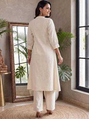 Women Ethnic Motifs Embroidered Thread Work Cotton Kurta With Palazzos 4