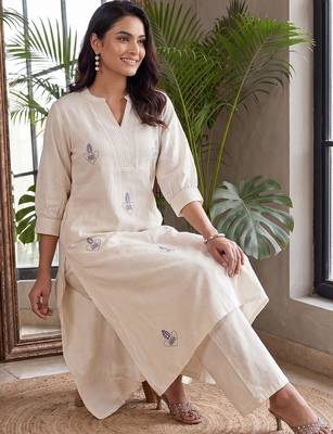 Women Ethnic Motifs Embroidered Thread Work Cotton Kurta With Palazzos 5